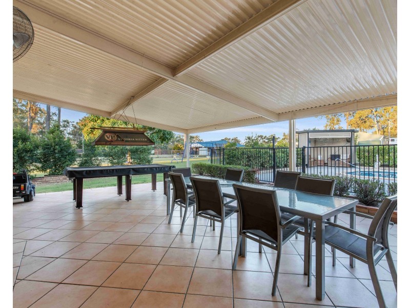 7-11 Eildon Close, Munruben QLD 4125