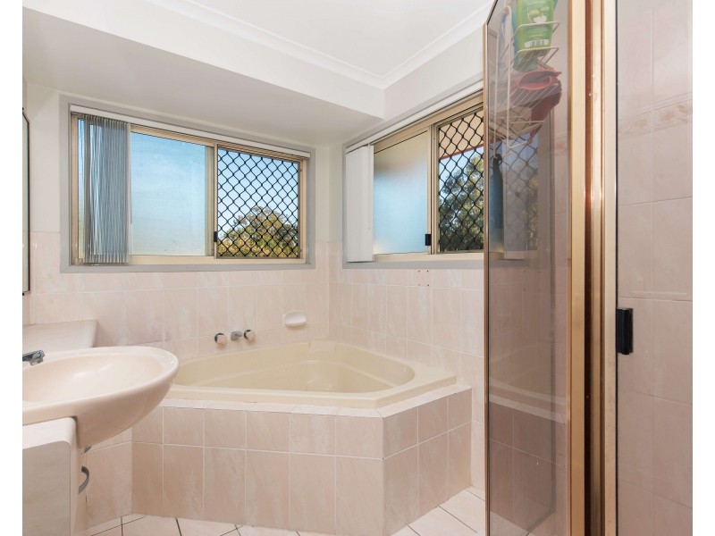 7-11 Eildon Close, Munruben QLD 4125