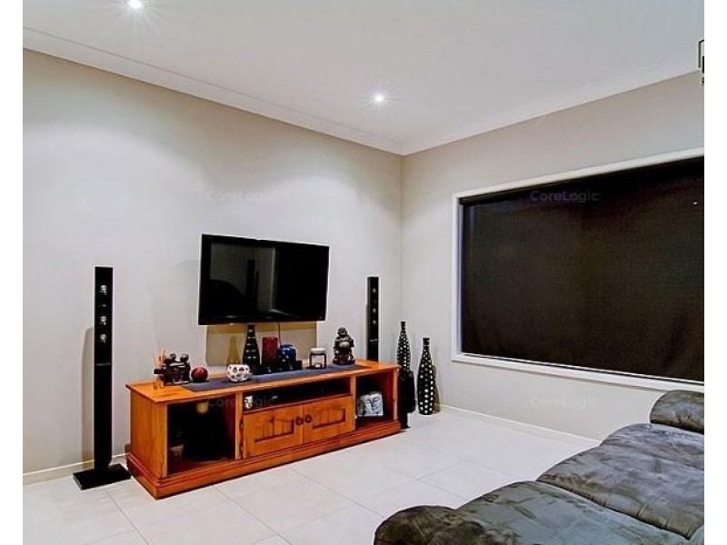 14 Barrington Street, Springfield Lakes QLD 4300