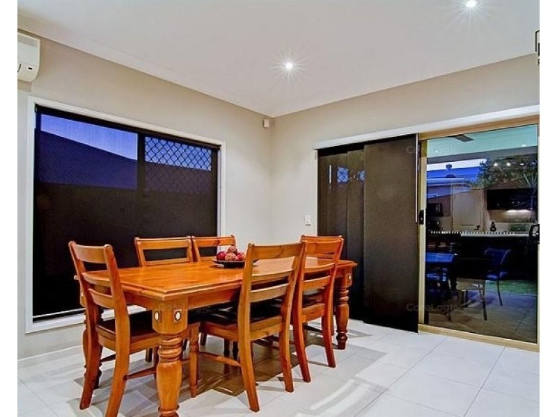 14 Barrington Street, Springfield Lakes QLD 4300