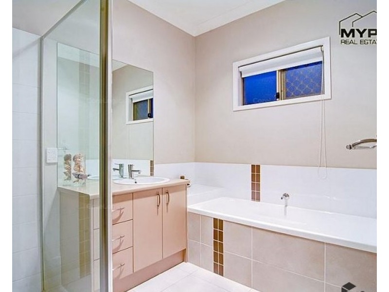 14 Barrington Street, Springfield Lakes QLD 4300