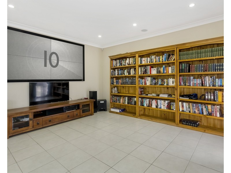 8-12 Mcleod Road, Park Ridge QLD 4125