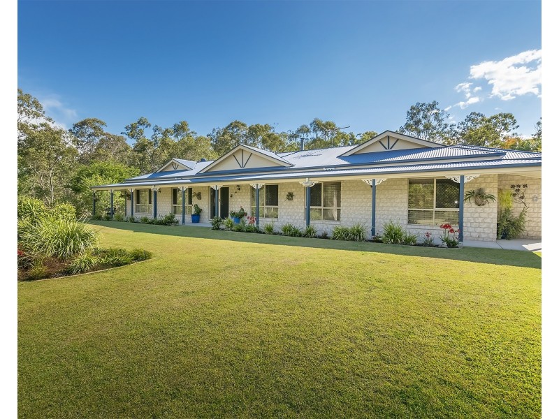 24-30 Horseshoe Crescent, New Beith QLD 4124