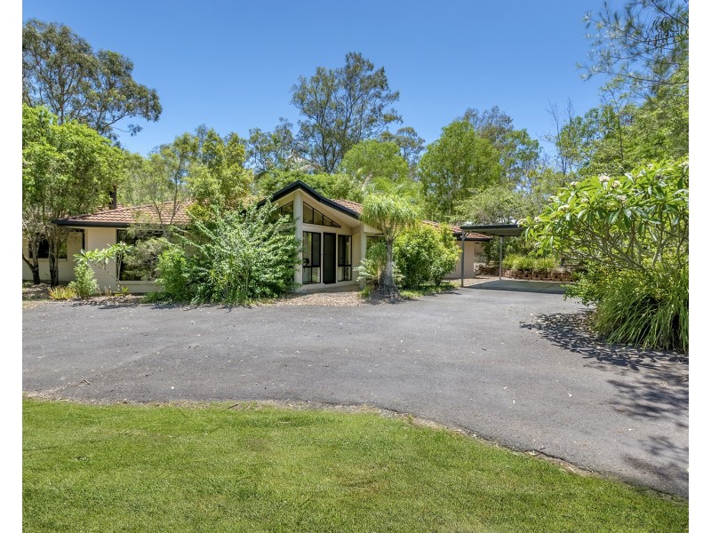 19-21 Madison Court, Munruben QLD 4125