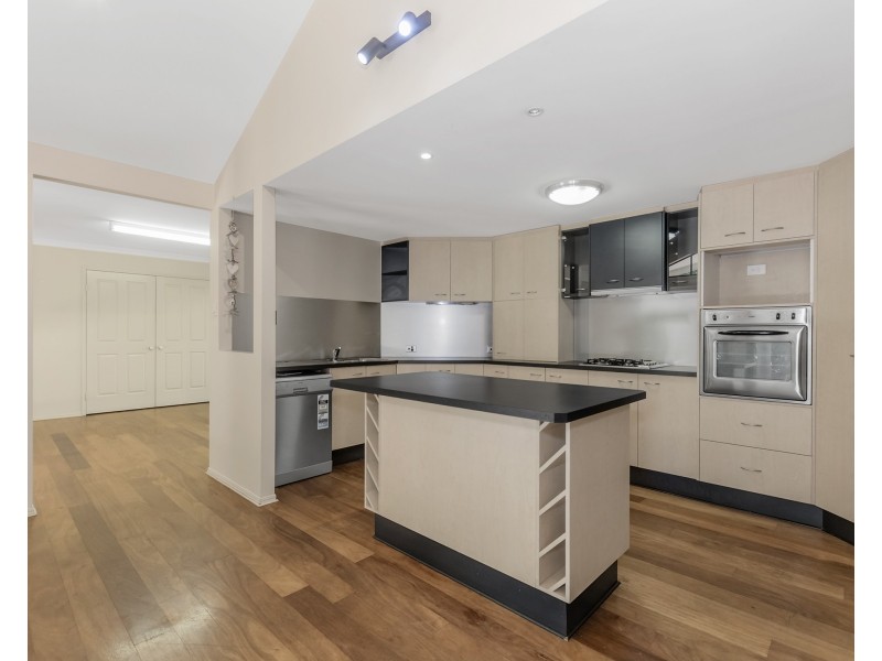 19-21 Madison Court, Munruben QLD 4125