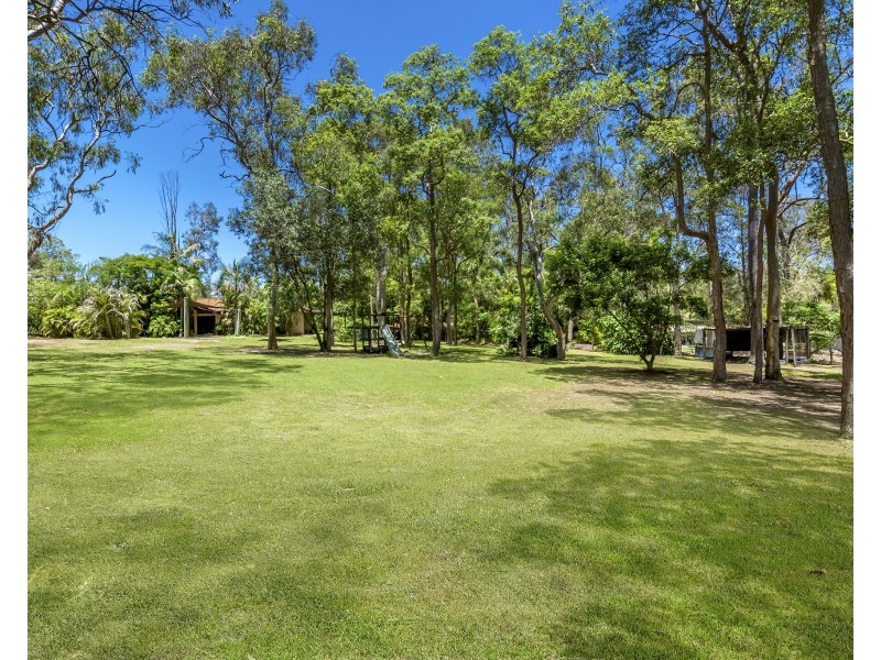 19-21 Madison Court, Munruben QLD 4125