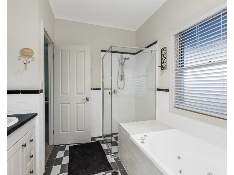 35 Annabelle Crescent, Upper Coomera QLD 4209