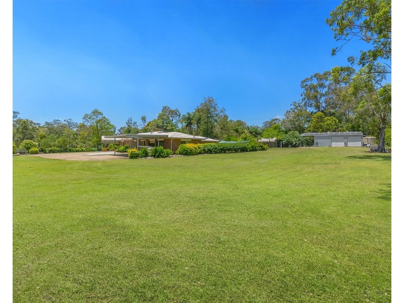 99-111 Eildon Close, Munruben QLD 4125