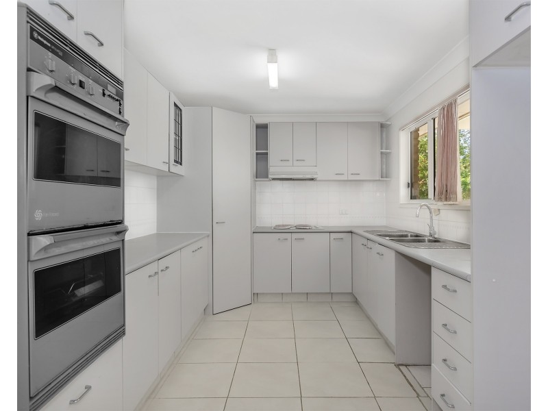 99-111 Eildon Close, Munruben QLD 4125