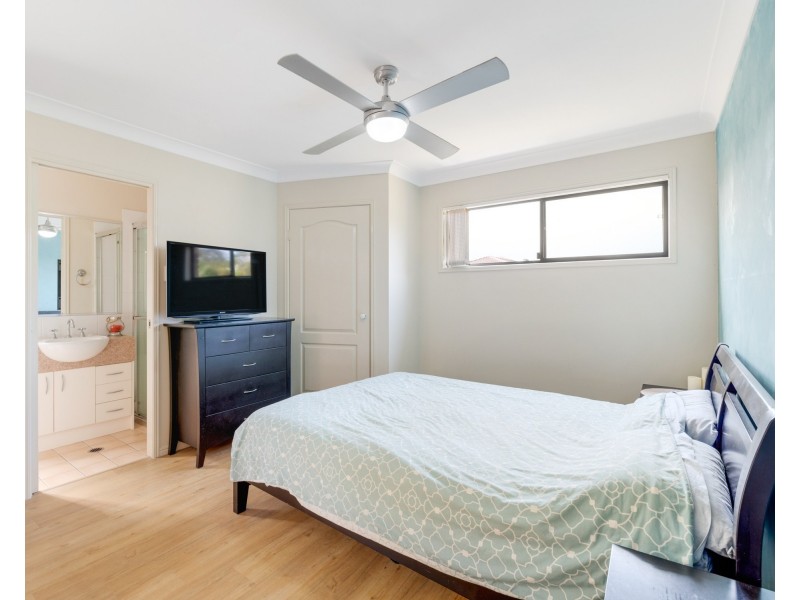 2/32 Calabash Street, Ormeau QLD 4208