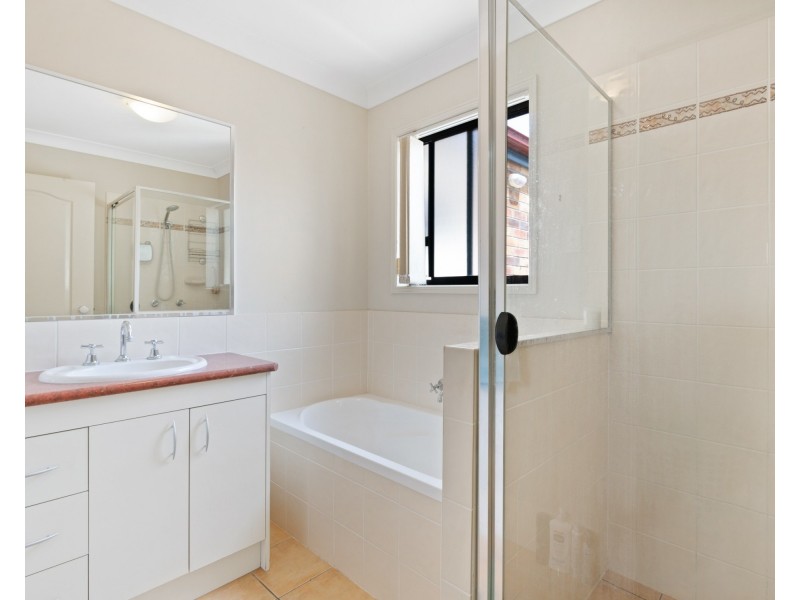 2/32 Calabash Street, Ormeau QLD 4208