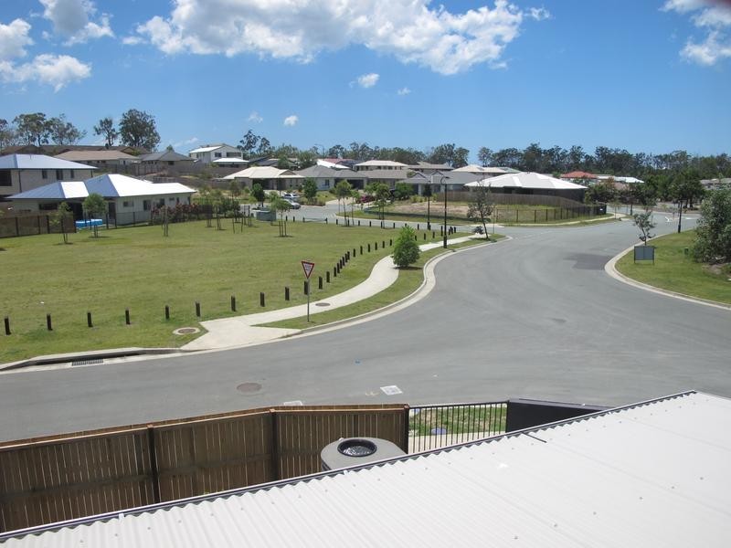 68B Lisa Crescent, Coomera QLD 4209