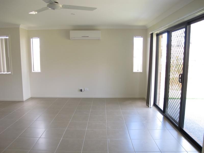 68-B Lisa Cres, Coomera QLD 4209