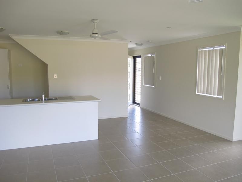 68-B Lisa Cres, Coomera QLD 4209