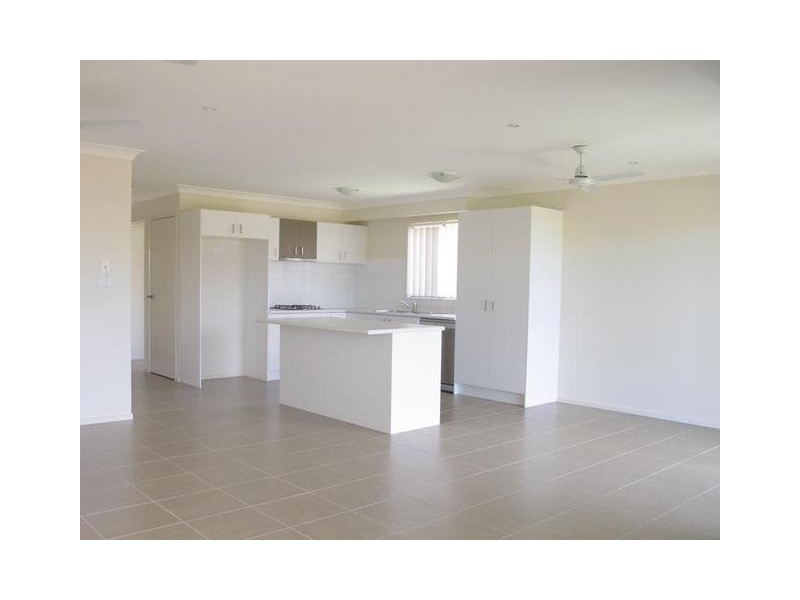 68-A Lisa Cres, Coomera QLD 4209