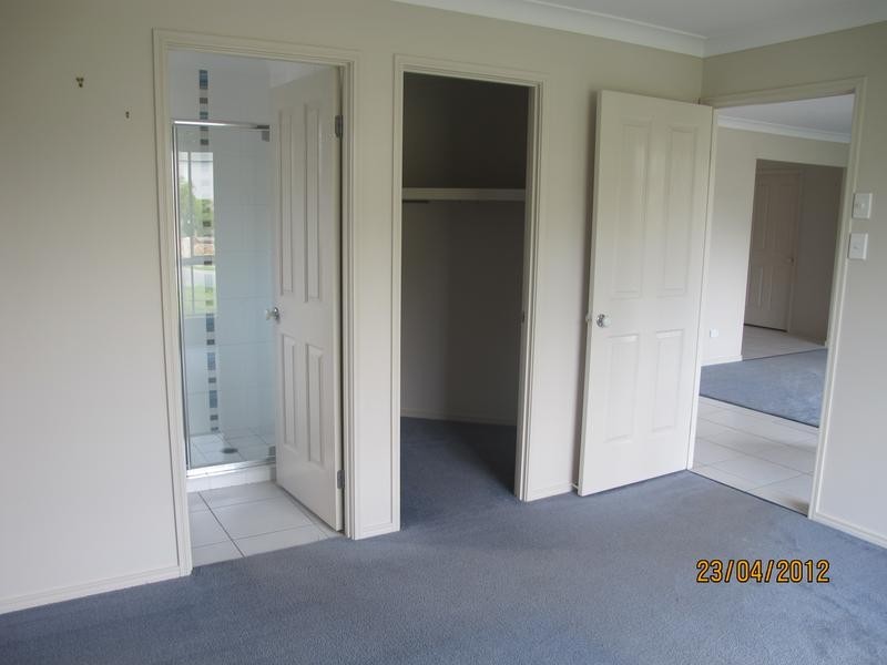 5 Griffin Crescent, Collingwood Park QLD 4301