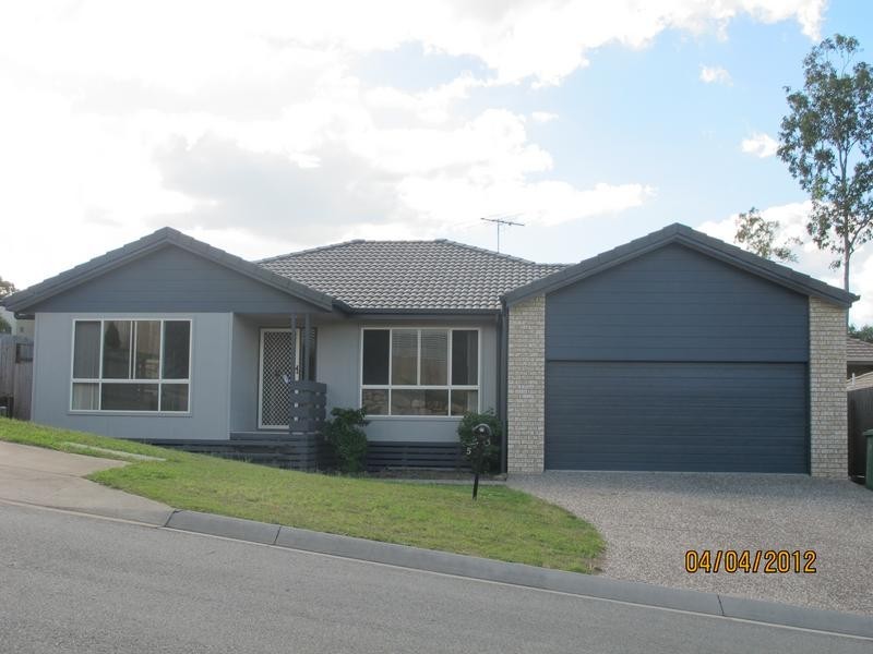 5 Griffin Crescent, Collingwood Park QLD 4301