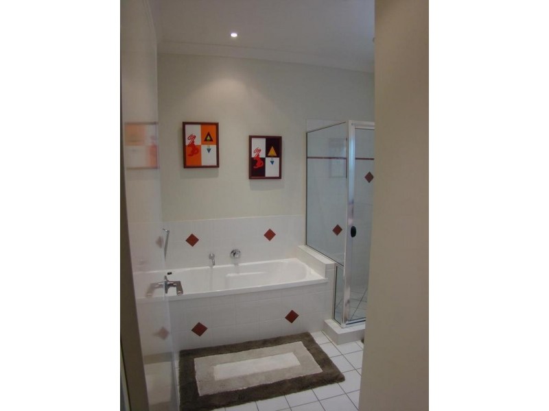 7 The Heights, Underwood QLD 4119