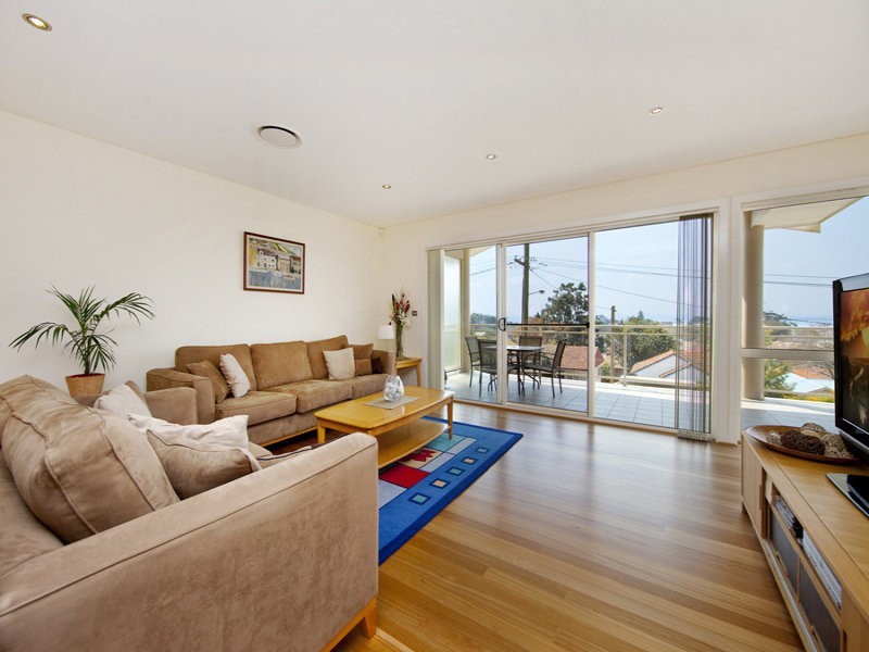 4 Moorooba Cr, Nelson Bay NSW 2315