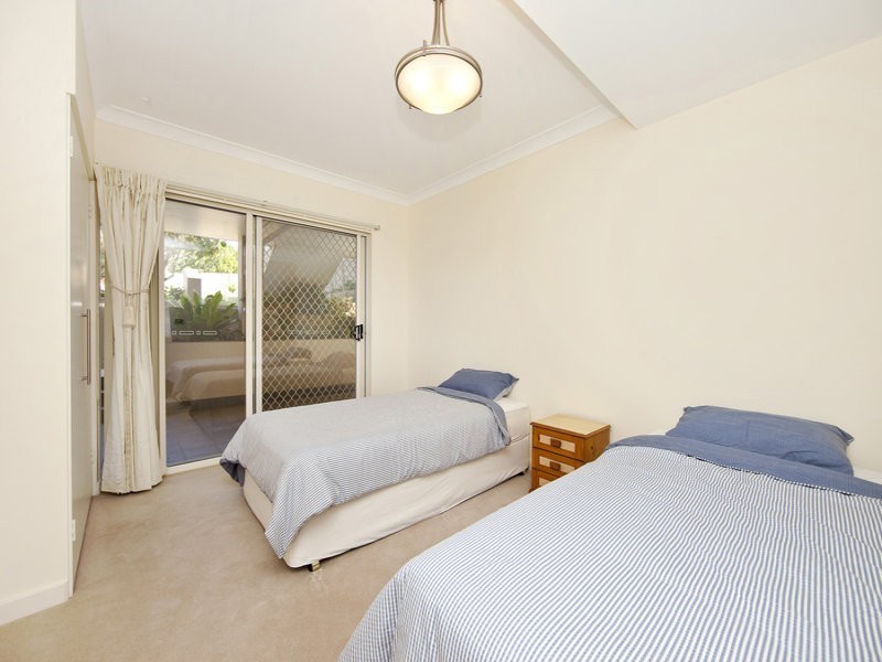 4 Moorooba Cr, Nelson Bay NSW 2315