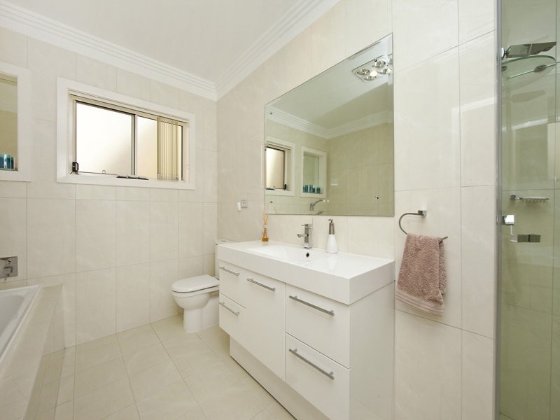 4 Moorooba Cr, Nelson Bay NSW 2315