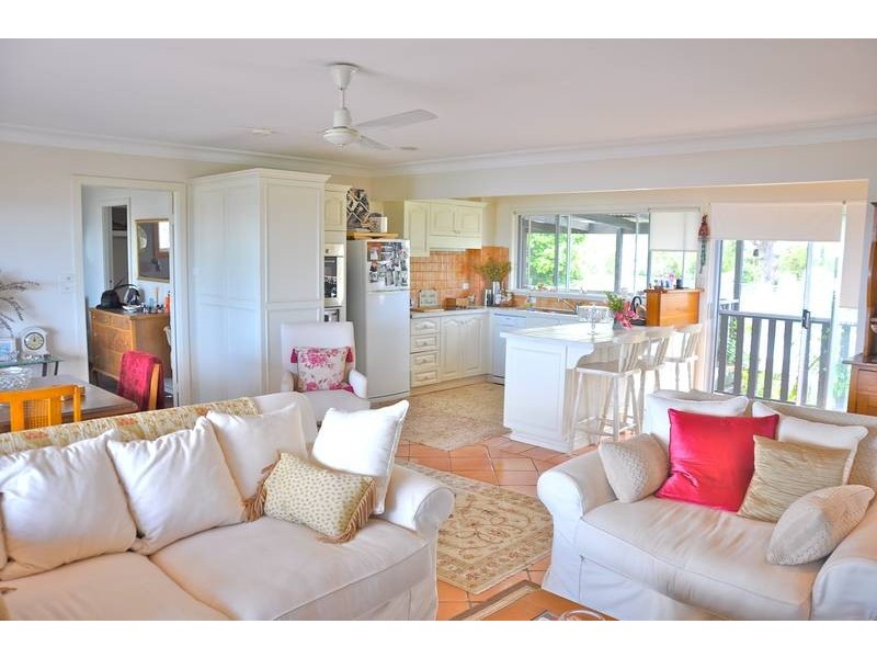 7B Sunset Boulevard, Soldiers Point NSW 2317