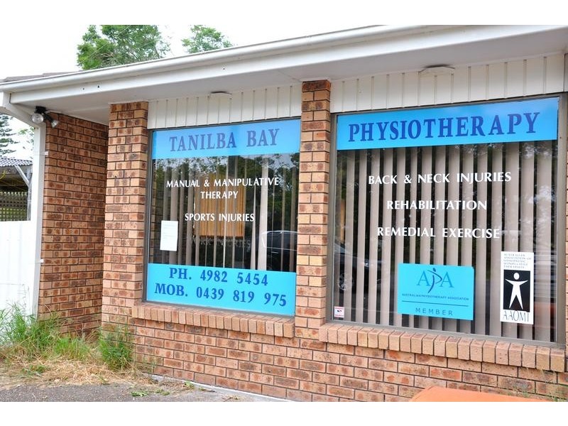 33 King Albert Street, Tanilba Bay NSW 2319