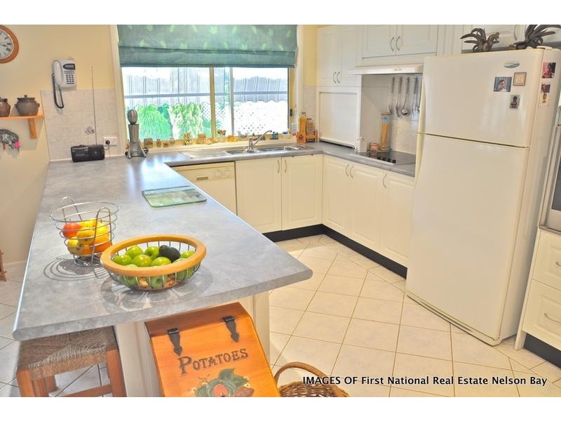 18 Hawkes Way, Boat Harbour NSW 2316