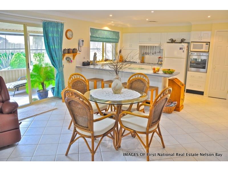 18 Hawkes Way, Boat Harbour NSW 2316