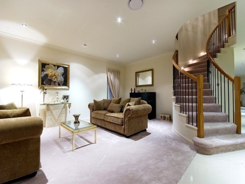 3 ST Moritz Tce, Sorrento QLD 4217