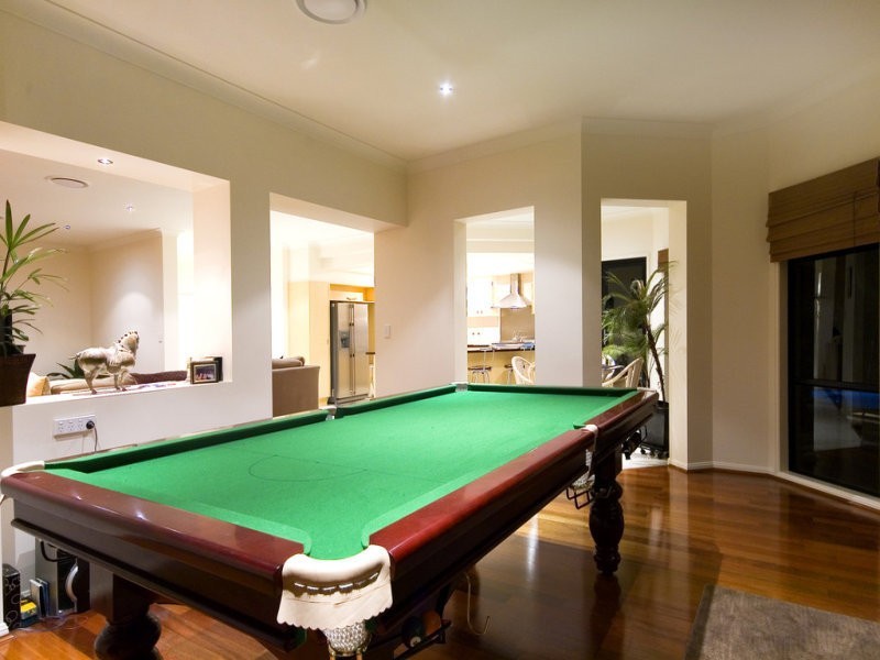 3 ST Moritz Tce, Sorrento QLD 4217