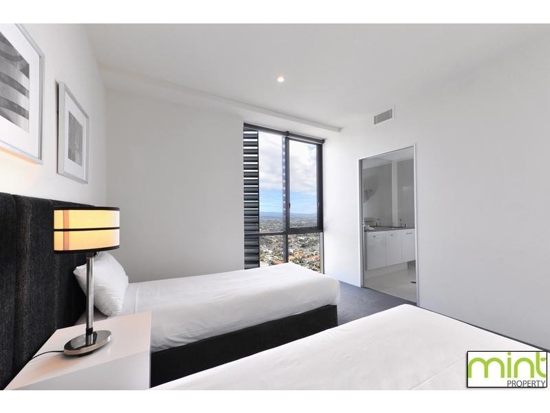 2641/9 Ferny Av, Surfers Paradise QLD 4217