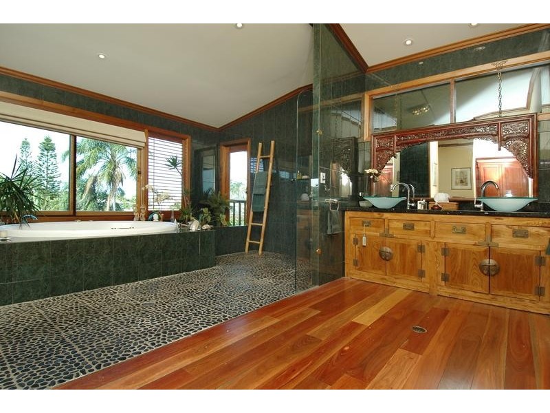 Isle Of Capri QLD 4217