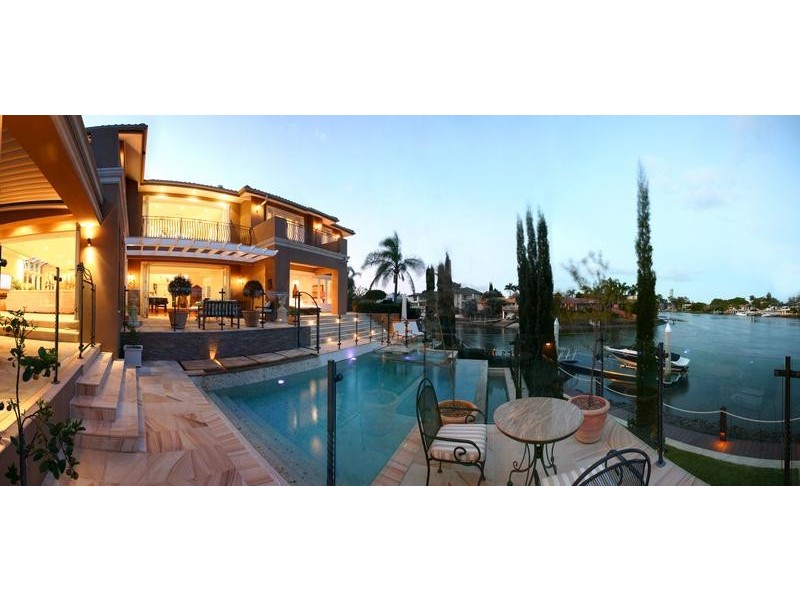 14 Kookaburra Ct, Sorrento QLD 4217