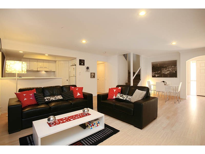 5/267 Ashmore Road, Benowa QLD 4217