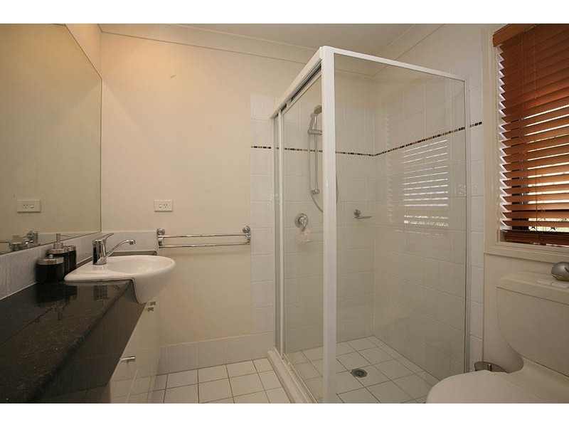 5/267 Ashmore Road, Benowa QLD 4217