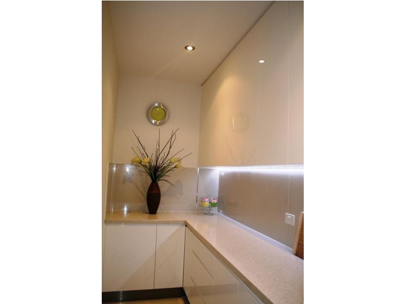 6005 The Boulevarde, Benowa QLD 4217