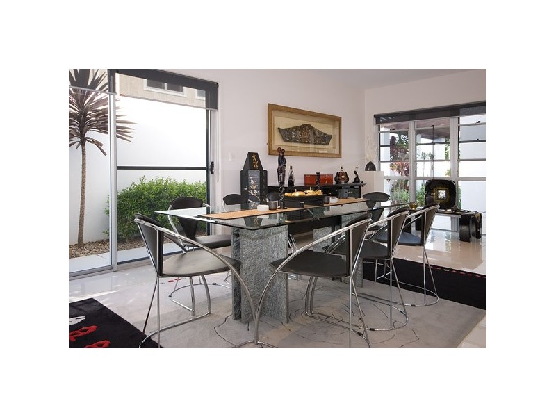 6013B The Boulevarde, Benowa QLD 4217