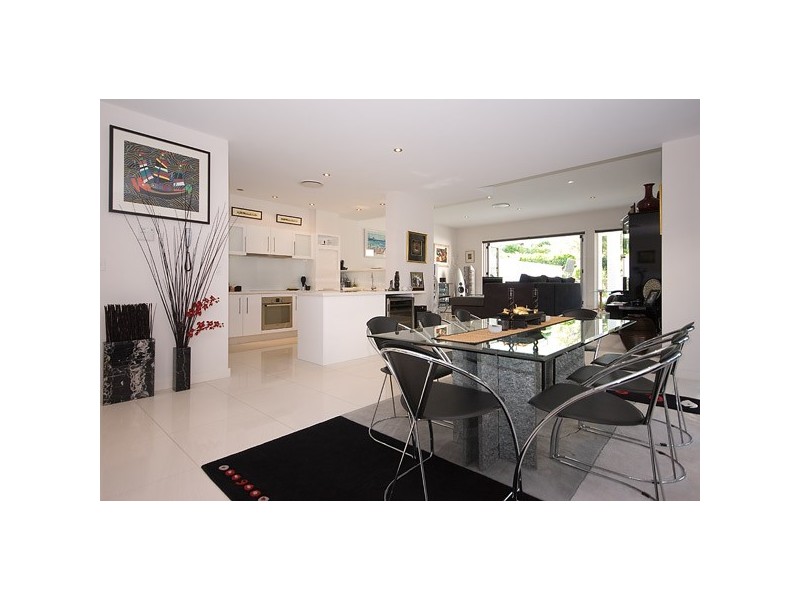 6013B The Boulevarde, Benowa QLD 4217