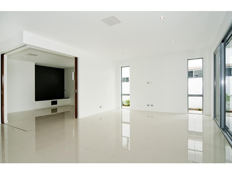 Lot 844, 108 River Links Boulevard East, Helensvale QLD 4212