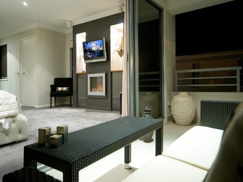 1003 Lakeview Terrace, Royal Pines Resort, Benowa QLD 4217