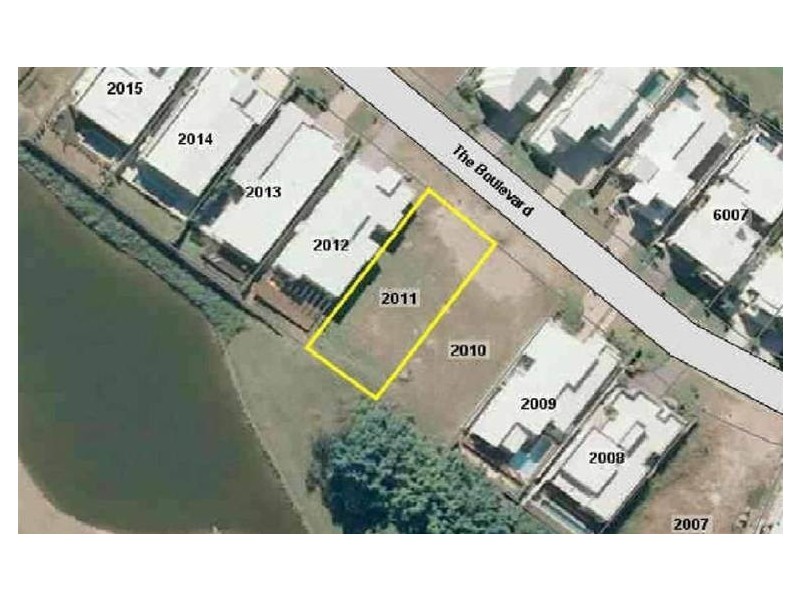 2011 The Boulevarde, Benowa QLD 4217