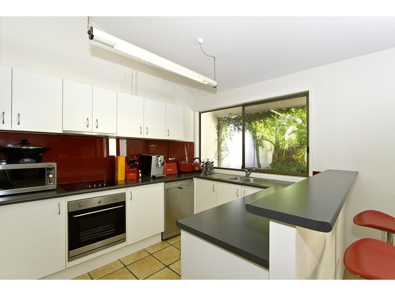 12/9 Freyburg St, Sorrento QLD 4217