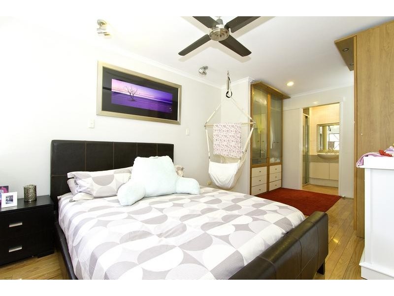 12/9 Freyburg St, Sorrento QLD 4217