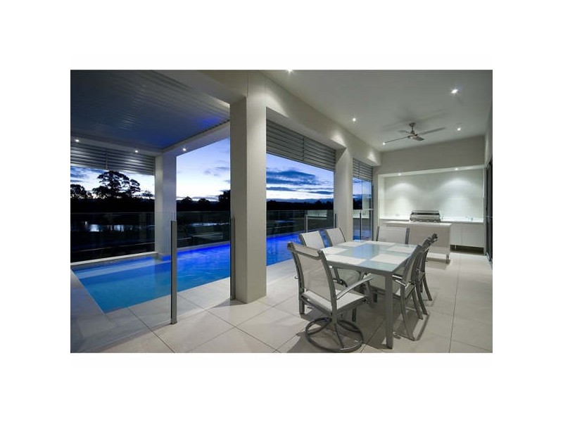 1055 LAKEVIEW TERR, ROYAL PINES RESORT, Benowa QLD 4217