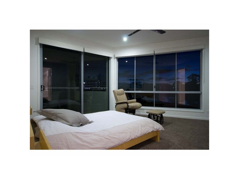1055 LAKEVIEW TERR, ROYAL PINES RESORT, Benowa QLD 4217
