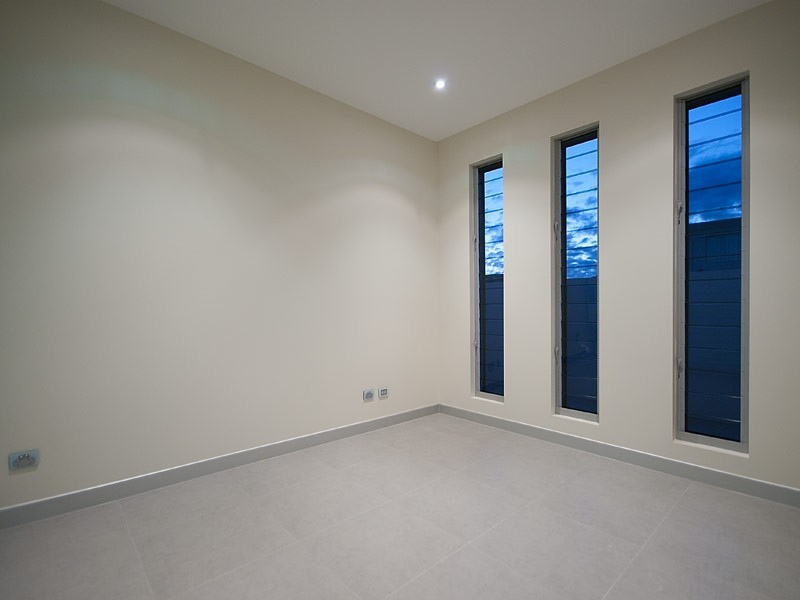 3023 The Boulevarde, Benowa QLD 4217