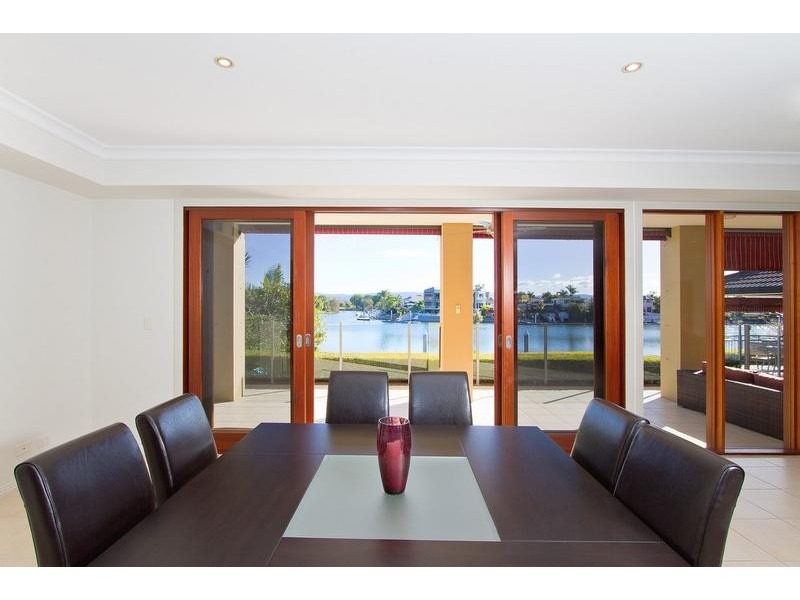 59 Sir Bruce Small Blvd, Benowa QLD 4217