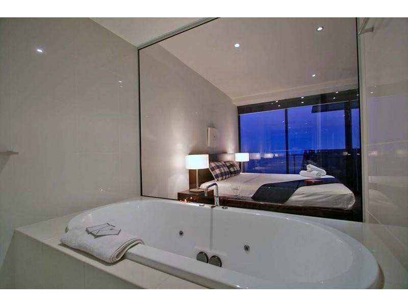 1392/9 Ferny Ave, Surfers Paradise QLD 4217