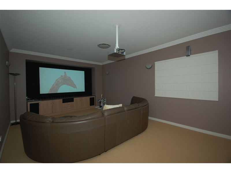 Benowa QLD 4217